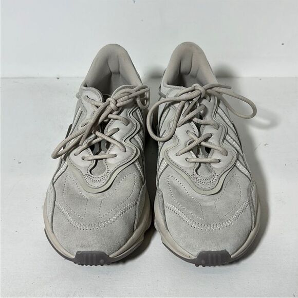 Adidas Ozweego Sneakers Light Grey US 7 - Picture 3 of 9